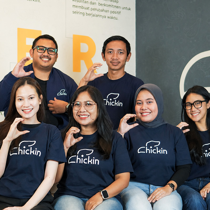 Tim Chickin di kantor pusat